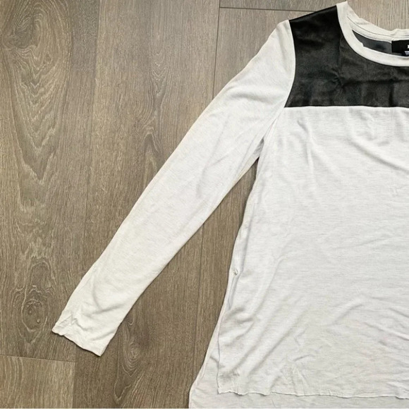 Aritzia Wilfred Free Simone Top Faux Leather Side Slit white Black Size XXS - Picture 6 of 13